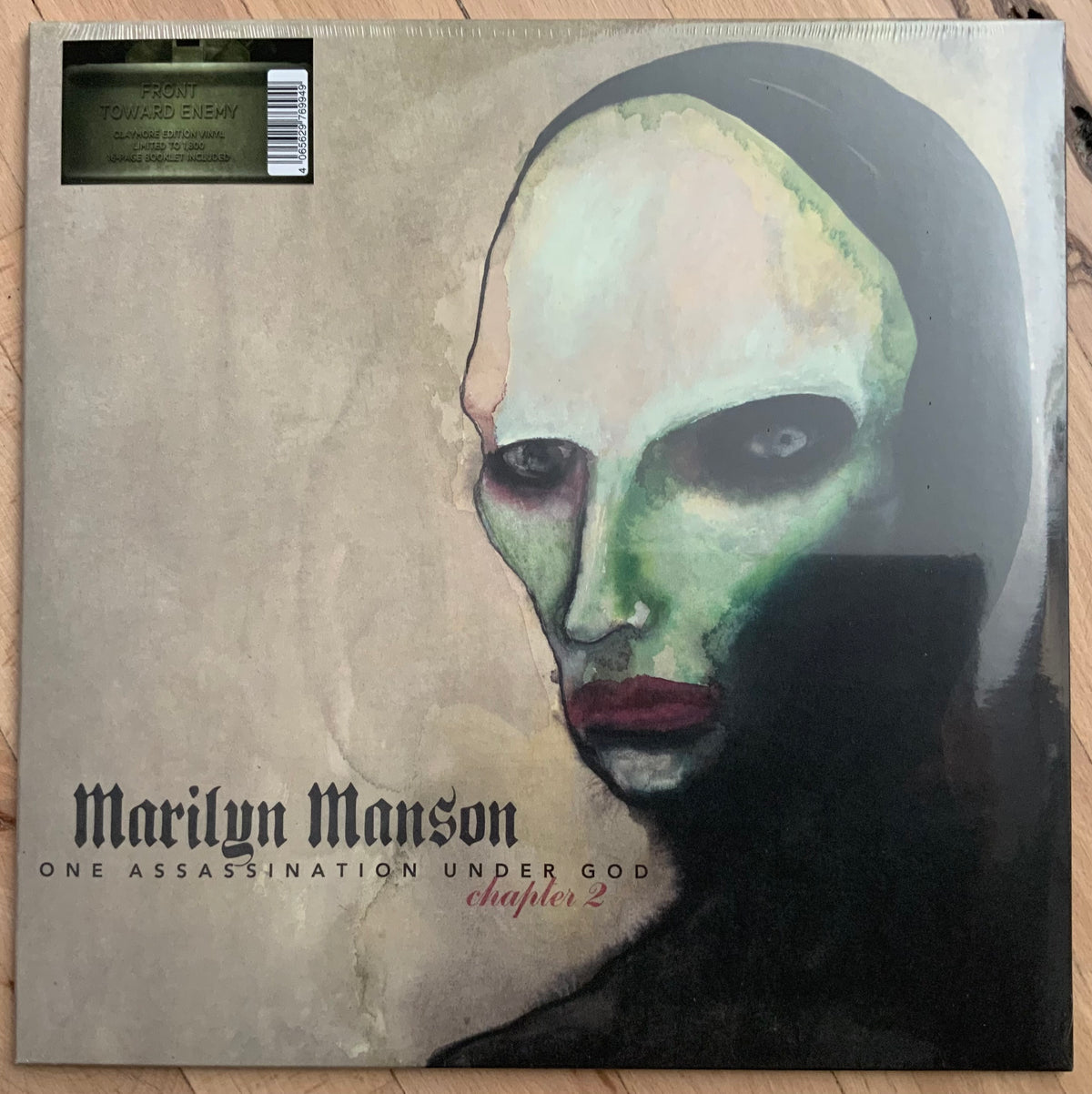 Marilyn Manson - One Assassination Under God – Chapter 2 (Claymore Edition)